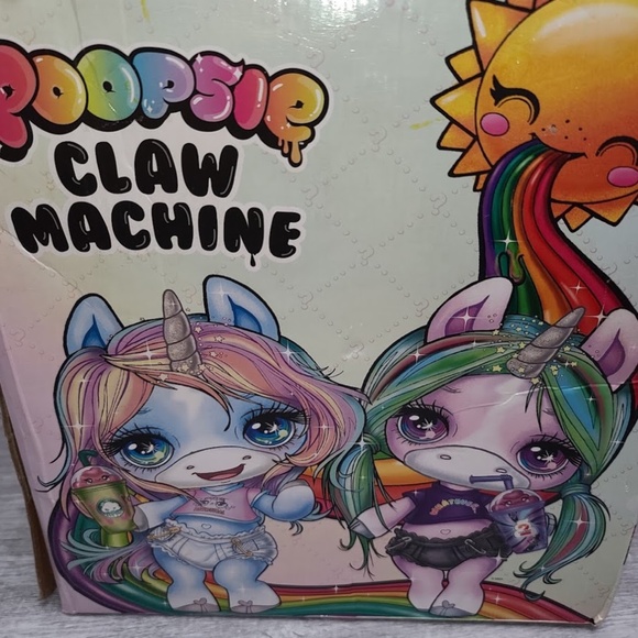 Poopsie Claw Machine with 3 Slimes and 2 Cutie Tootie claw machine New!!!!!!! - Picture 6 of 7